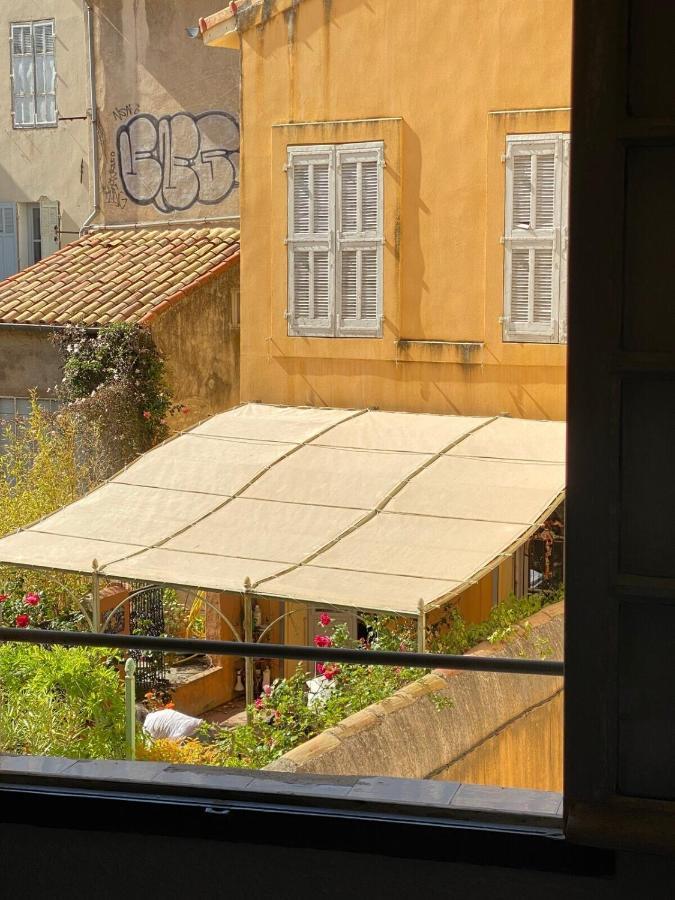 L'Escapade Aixoise Hyper Centre Historique Studios Free Netfilx Wifi Romantics Apartments Historic Center Aix-en-Provence Ruang foto